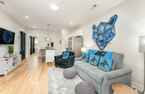 Third Ward House | Queen City's Den Uptown