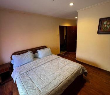 Cipanas Villa | queen villa Bukit Danau puncak cipanas