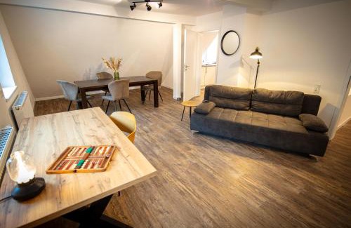 Idar-Oberstein Apartment | Queensize Bett & Netflix zentral