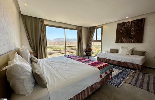 Lalla Takarkoust Bed & Breakfast | Quelque part au barrage
