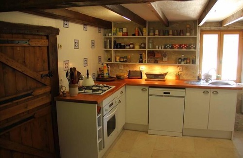 Bagat-en-Quercy House | Quercy Blanc stone house renovated with taste, near Montcuq, 8 pers.