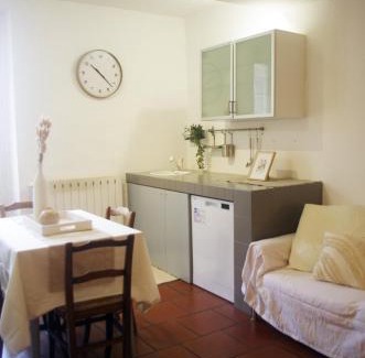 Biella Apartment | QuickHome Piazza Cisterna