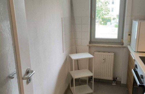 Zentrum-Sued Apartment | Quiet 2-room apartment with balcony not far from the Panometer. Pet friendly!