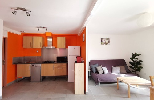 Octon Cottage | quiet and 1.4 km from la Salagou