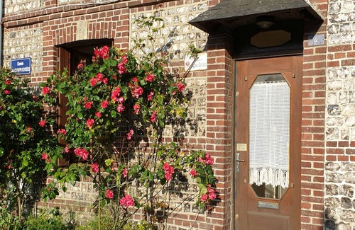Veules-les-Roses House | Quiet and comfortable house - 4 people - Veules-les-Roses - near beach - garden
