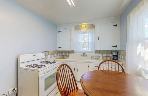 West Ocean City Condo | Quiet and peaceful field condo short drive to beach and golf