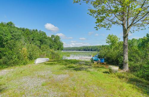 Raymond House | Quiet and Remote Cottage on Panther Pond!