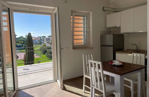 Zona XVIII Capannelle Apartment | Quiet and romantic loft a stone's throw from metro An in Anagnina area