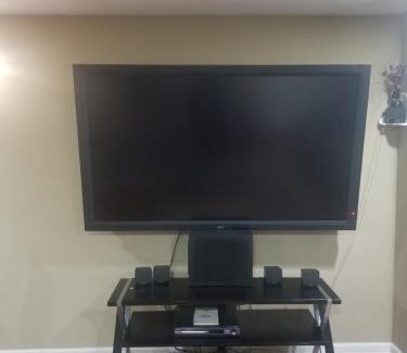 Bolingbrook House | Quiet and spacious Room1