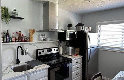 Ogden Apartment | Quiet and very cozy apartment, very close to the freeway and lakes.