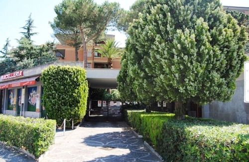 Aurelio Apartment | Quiet Apartment - 5KM from VATICAN- free parking- Well connected to the center