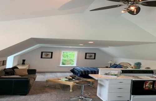 Millsboro House | Quiet apartment for extended stay traveling professionals