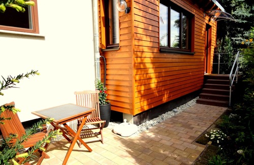 Leubnitz-Neuostra Apartment | Quiet apartment, high quality and lovingly furnished