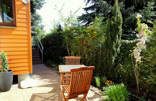 Leubnitz-Neuostra Apartment | Quiet apartment, high quality and lovingly furnished
