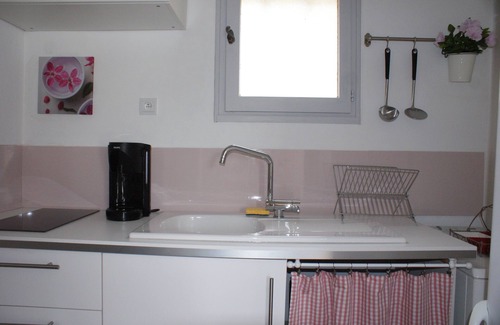 Cassis Apartment | Quiet apartment in a privileged environment, countryside, close to the center