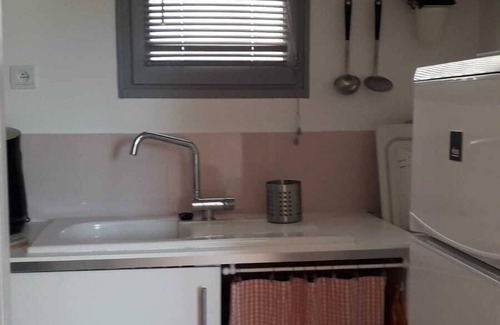 Cassis Apartment | Quiet apartment in a privileged environment, countryside, close to the center