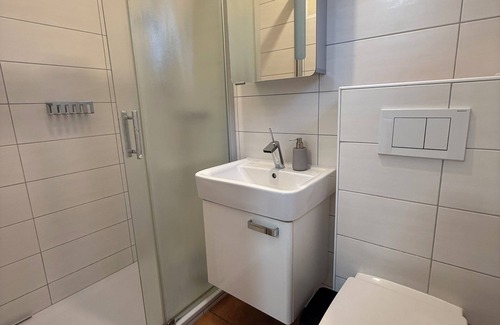 Niederweimar Apartment | Quiet apartment in Niederweimar 5 minutes from Marburg by bus and train