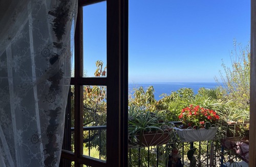 Fuscaldo Apartment | Quiet apartment in the hills near the sea and the mountains