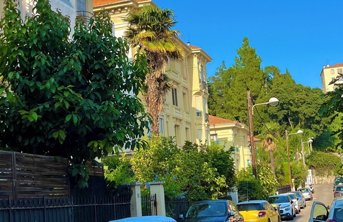 Saint Maurice Apartment | Quiet apartment in the center.