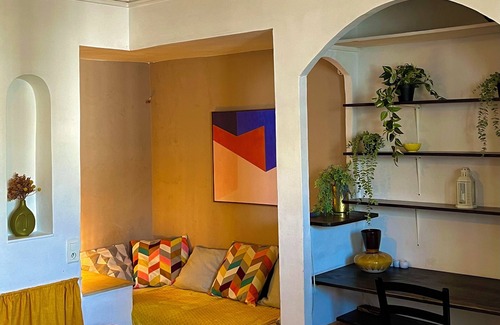 Saint Maurice Apartment | Quiet apartment in the center.