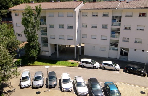 Azpilgoeta Apartment | Quiet apartment in the geographical center of the Basque Country