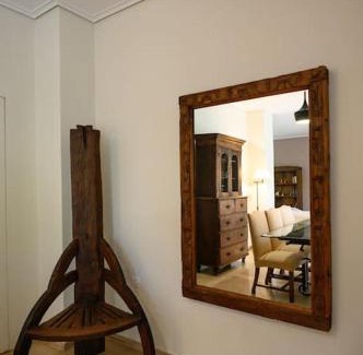 Voula Apartment | Quiet apartment with a garden