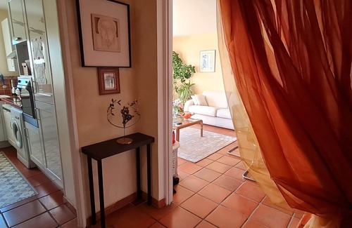 Mougins Apartment | Quiet, bright duplex apartment in a green setting