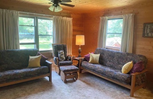 Iron Mountain Other | Quiet Cabin in the UP