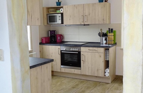 Rathmannsdorf Apartment | Quiet, central and large apartment for up to 8 people, terrace, near the Elbe