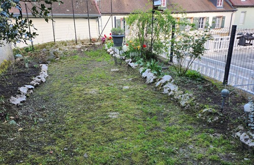 Salins-les-Bains Apartment | Quiet, comfortable apartment overlooking the fort. Close to the spa