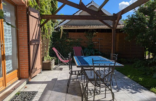 Dampierre-en-Burly Cottage | Quiet cottage with private garden near forest & Loire