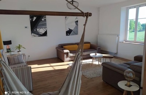 Germonville Cottage | Quiet cottage, 4 bedrooms, private terrace, linens included - Germonville