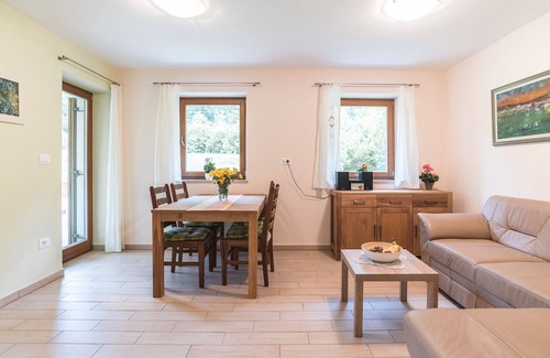 Soca House | Quiet Cottage by the Soca River