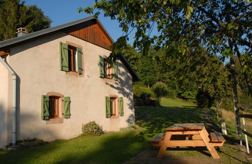 Fraize House | Quiet cottage in the countryside at 725 m