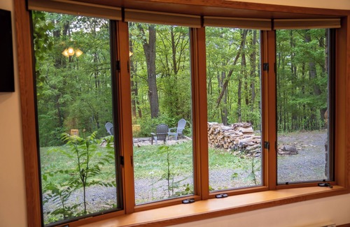 Berkeley Springs Cottage | Quiet Cottage on Five+ Acres of Woods Close to All That Berkeley Springs Offers