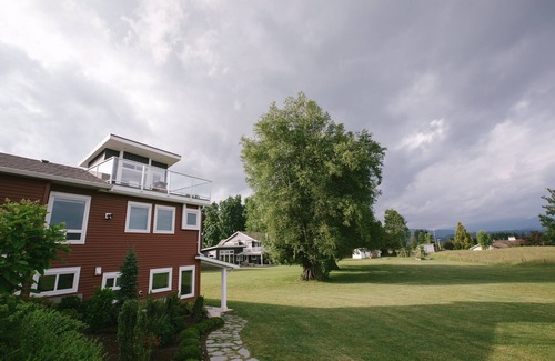 Bradner Apartment | Quiet Countryside Getaway!