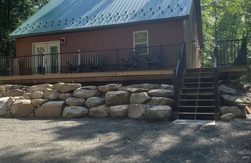 Benton House | Quiet Cozy Private Retreat near Rickett's Glen State Park