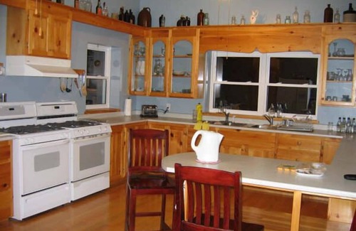 New Horton House | Quiet elegance, tranquil country on lakefront.