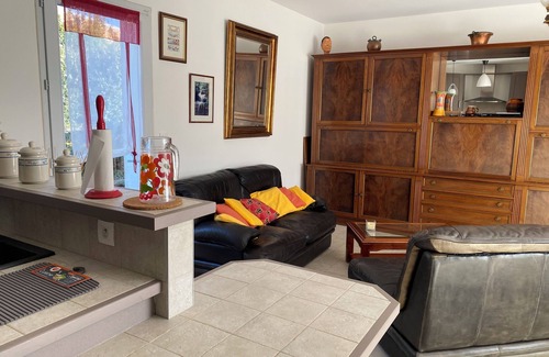Talmont-Saint-Hilaire Cottage | Quiet, gîte 70 m² recent house, for 1 couple. (Discounts for stays > 1 week)