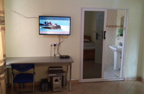 Kumasi House | Quiet Home in the city.