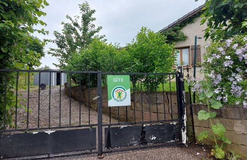 Velle-sur-Moselle Cottage | Quiet house, 2 bedrooms, terrace, pets allowed, parking, EV charging