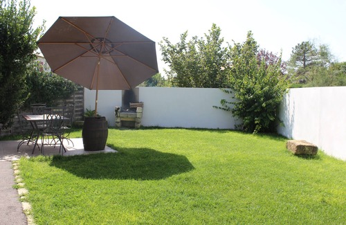 Marsillargues House | QUIET HOUSE WITH GARDEN AND PRIVATE PARKING IN GREAT PROPERTY