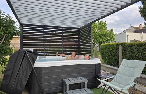 Saint-Thibault-des-Vignes House | Quiet house with Jacuzzi near Disney ideal for family or business stay