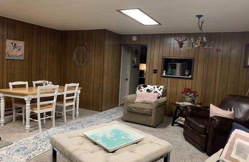 Salem Lakes House | Quiet Lakefront Retreat with Pontoon and Paddle Boat to Rent