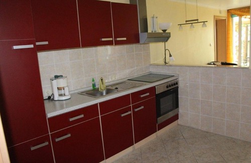 Lubben House | Quiet location, 800 m² lawn, small pond, pets welcome