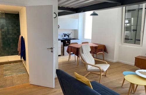 Le Camas Apartment | Quiet location in the heart of Marseille, near La Plaine and Cours Julien.