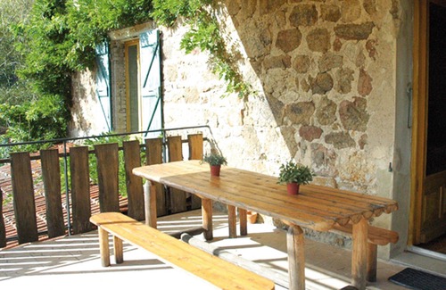 Pailhares House | Quiet, Nature, Uniqueness in a Beautiful House in the Green Ardeche