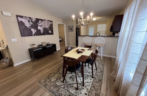 State Park Condo | Quiet neighborhood, 10 min for downtown, 5 mins to Fort Jackson