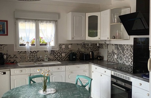 Plomeur House | Quiet new wood house Near beaches, Surf Spa Pool Terrace