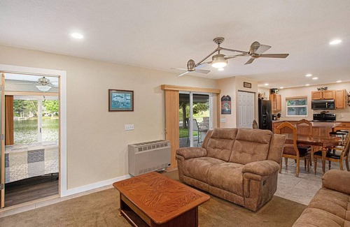 Mecosta Cottage | Quiet oasis steps from the water with access to Canadian Lakes amenities!